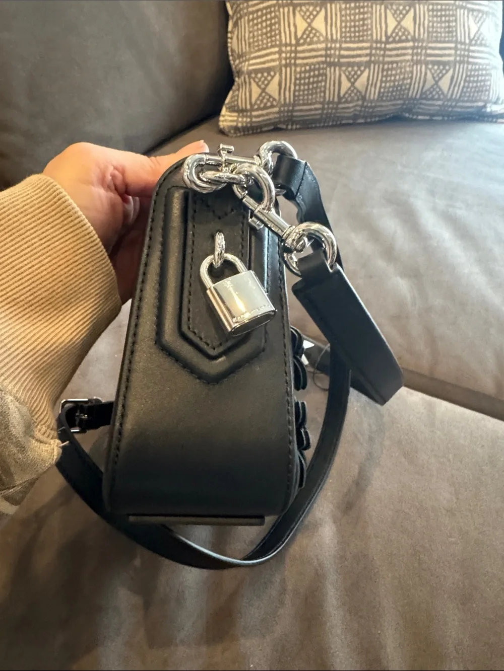 Marc Jacobs Black Leather Floral Appliqué Crossbody